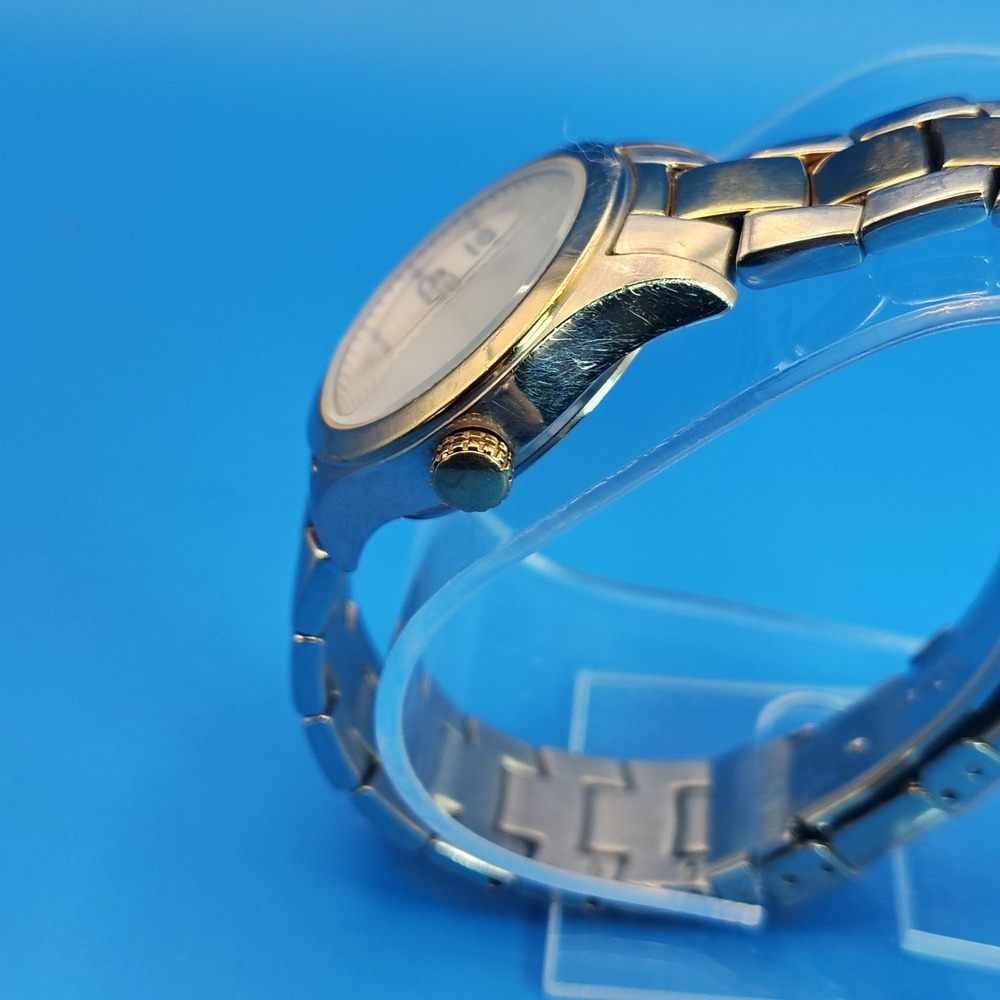 Vintage 2006 Timex Indiglo 27mm Two Tone Women's Quartz Watch Fully Restored - Picture 4 of 9